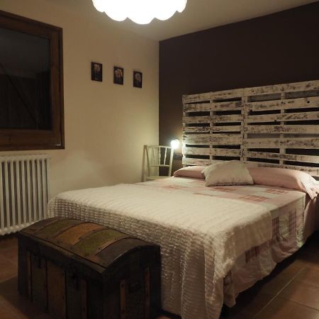 Вилла Els Noguers Turisme Castellar del Riu Экстерьер фото